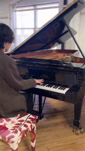 Steinway Artist Hayato Sumino plays a Model D at the New York factory. ✨🎹 | Steinway & Sons