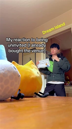 Leafy genuinely bought dream island… #bfdi #leafybfdi #fireybfb #dreamisland #osc