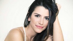 THE RESORT Interview: Bianca Haase On Filming In An Abandoned Resort, Scary Moments On Set, And Horror Tropes