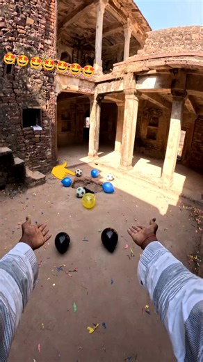 🤩🔥 New Parkour boy football niche gir gai and balloon fod diye 🤩💯#trendingshorts #ytshorts #yt #pov