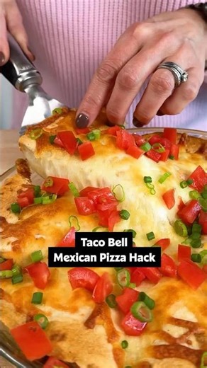 Taco Bell Mexican Pizza Hack