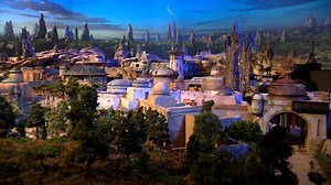 18K views · 171 reactions | Take a fly-through of the Star Wars: Galaxy’s Edge model to see what’s in store at these new Star Wars-themed lands coming to Disneyland and Walt Disney World Resorts in 2019! | Disney Travel Professionals | Facebook