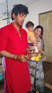 10K views · 166K reactions | Exclusive: I can't stop looking at the cute expressions of @mohitmalik1113's son Ekbir in this adorable video. The actor is seen with his entire family performing the Ganesh aarti at home. @meet_mr_rao, Senior Entertainment Writer 彩 #MohitMalik #KhatronKeKhiladi12 #GaneshChaturthi2022 #Showbiz #Entertainment | MissMalini | Facebook