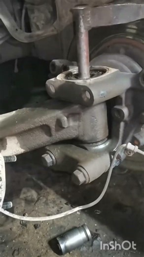 Truck Wheel Pin nose and Remove Guide #youtube #instagram #foryou .