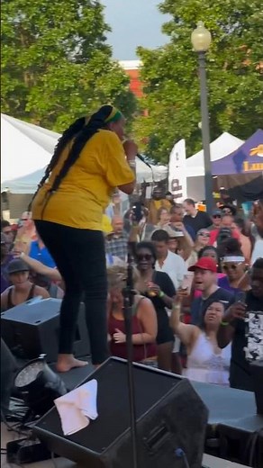 Sister Nancy performs Bam Bam - Live in Michigan, USA #reggae