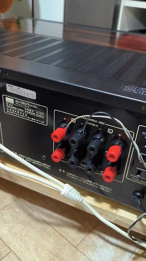 Giá:3tr550k ampli nhật sansui AU-D607F-extra đẹp xuất sắc -Máy chạy 4 sò than,nguồn to,4 tụ lọc lớn,cs 200w -Chạy 2 kênh AB và A B cùng lúc -Thiết kế khung gỗ cổ điển sang trọng,chất âm ngọt ngào chi tiết, có ship hàng các tỉnh thành Khách chốt cọc khi ship ZaLo ☎️ zal0399362664 | Cô Út