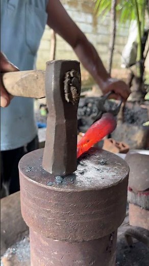 Amazing skill #blacksmith #amazing #traditional #fypシ #diy #ironman #usa #america #skills #italy