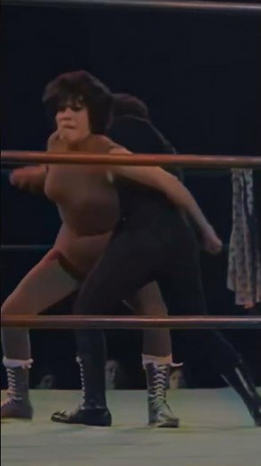 She wolves of the ring #shorts #she-wolf #ringfighter