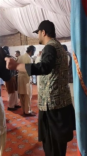 Saraiki Marriage Jhummar Dance | Viral Wedding Moment 🔥💃