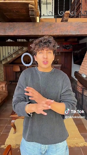Reinvención Total de Caín Guzmán en TikTok