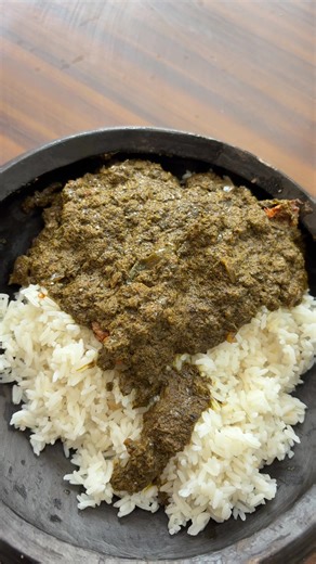 #cuisine #restaurant Yop mamie adjoua collègue Saba et fils les plats sont à partir de 3000f livraison possible 0779593638