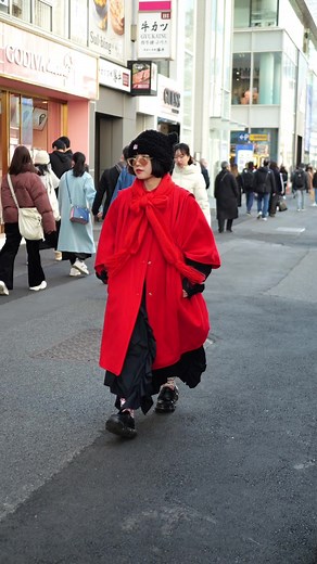 Jp fashion style. #tokyofashion #streetstyleinspo #fashionweek #streetstyle #japanesefashion #walkingonthestreet
