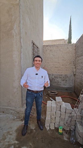 ¡Haz frente a la humedad con Fester CR65! Este impermeabilizante cementoso es tu solución para proteger tus superficies de manera eficaz y duradera. Su preparación es sencilla: está listo para usar, cuenta con una consistencia cremosa y suave que facilita su aplicación en cualquier superficie, tanto en interiores como en exteriores. Forma una capa impermeable en superficies horizontales y verticales. Fester CR65 es tu aliado confiable para proteger estructuras expuestas a la humedad del subsuelo