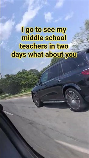 what day do you go to school 🏫