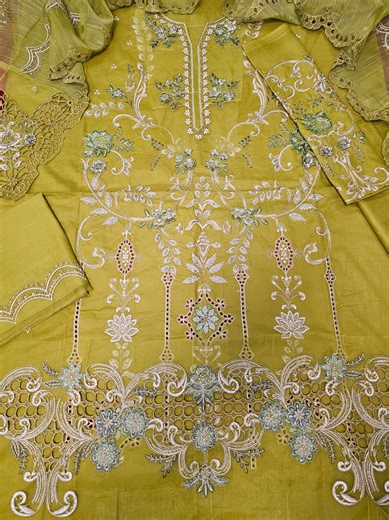 Mustard magic 💛🔥 Bright, bold & beautiful! #MustardSuit #SummerFashion #DesiStyle #trendingnow #foryou