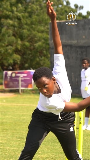 Playing, coaching and learning from the best at #CWC25 during #WomensCricketWeek! 🇺🇬 Uganda team up with touring Canada squad in a coaching clinic 🇨🇾 Watch party and level two coaching course in Cyprus 🇨🇾 300 students competing in Nigeria 🇭🇰 6v6 in Hong Kong 🇸🇿 U11 Mini-Cricket in Eswatini | ICC Cricket World Cup