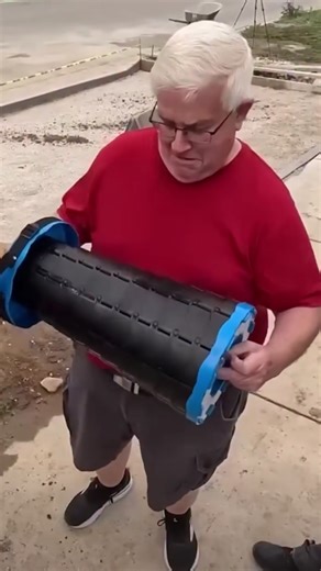 Can this stool handle big Ray?