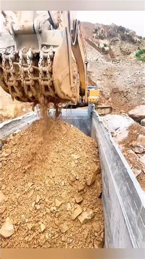 The secret lies in the sieve hand #engineering #construction #excavator