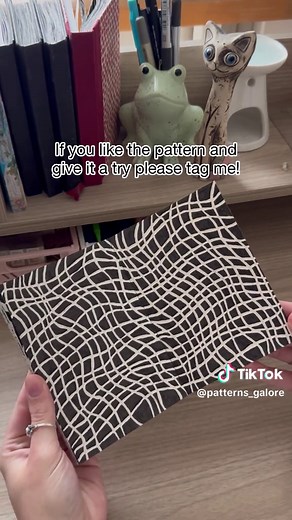 Tutroial Tuesday ✍️ #patternillustration #zentangle#zenpattern #patterndrawing #patternlove #drawinglines #inkdrawings #zenpatterns #inonpaper #idoodle #idraw #zentangle #pensketch #zendoodle #zenart #zendoodles#patternillustration #inkart #zentangle #penart #patterninspiration #patterndesgin #pensketchngle #zentangleartsit #zentangles #zentangleinspiredart #zentanglelovers #zendoodle #pendoodle #dailydoodles