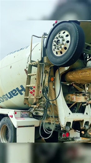 Concrete Truck at Work ✨🔥