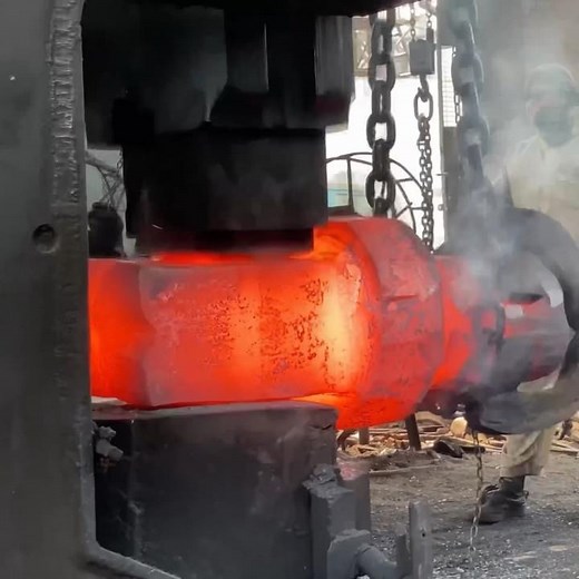 incredible process of forging Industrial shaft || Amazing skill