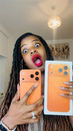 MRS KALULE 🇿🇲x🇺🇬 on Instagram: "iPhone 17 pro Max Cosmic Orange Unboxing 🧡"