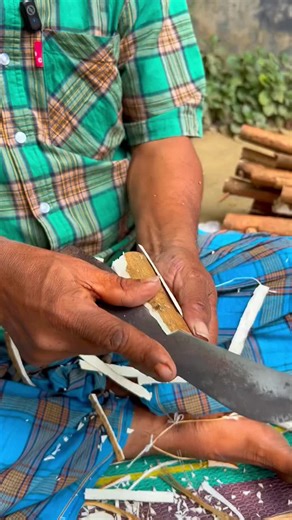 the replacement (@the.replacement4)’s videos with Nujum Pak Belalang Ukulele Tutorial by Azzmeir - Azzmeir Yunadi 🎤🎶