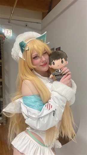 Tay💕 on Instagram: "Hi Commander :3 what are u getting ur Nikkes for Christmas? ❄️ Rupee: Winter Shopper ~ Nikke #cosplay #cosplayer #nikke #nikkecosplay #goddessofvictorynikke #cosplaygirl #egirl #gacha #winterfit #rupeewintershopper"