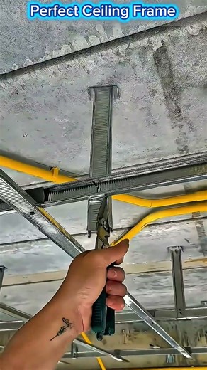Perfect Drywall Ceiling Frame Installation – Fast & Accurate Metal Framing Technique.