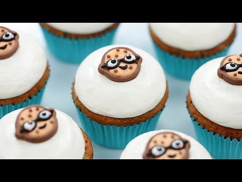 CHOCOLATE CHIP COOKIE CUPCAKES - NERDY NUMMIES