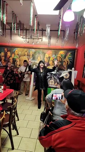 A very special rendition of "Felíz Navidad" with iconic artists PATSY TORRES, SUNNY SAUCEDA, and Mariachi Master Vocalist and violin player, BELÉN ESCOBEDO. The voices doing back up singing are all legendary artists who gathered for a Tejano Legends pioneer Luncheon at El Chilaquil Restaurant. This is an iconic rendition, impromptu and full of joy! | Latin Groove News