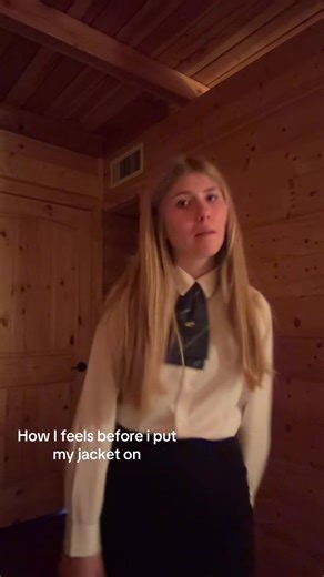 Get told it everytime i take my jacket off#leavellhays #ffa #contest #officaldress #ca