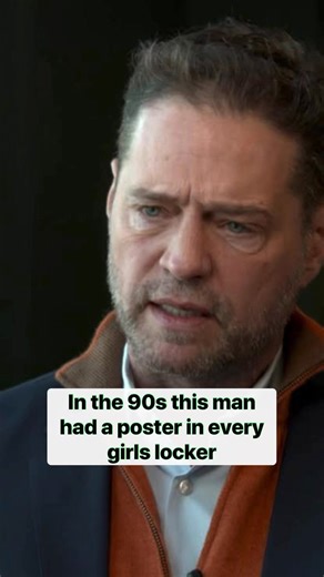 From every girl’s locker in the 90s to today—Jason Priestley will always be remembered as Brandon Walsh from Beverly Hills, 90210. A true 90s heartthrob. #90sTV #BeverlyHills90210 #JasonPriestley #90snostalgia | Real Reality Fantasy Football