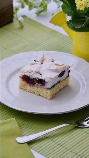 Ovaj kolač s borovnicama morate probati 🍰 🫐 #brzirecepti #shorts #borovnice #easyrecipe