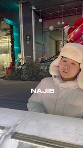 1.1M views · 18K reactions | Macam mana dia boleh kenal Ebit Lew?! 藍藍 nazrullnaemm | Kau Nak Apa Lagi | Facebook