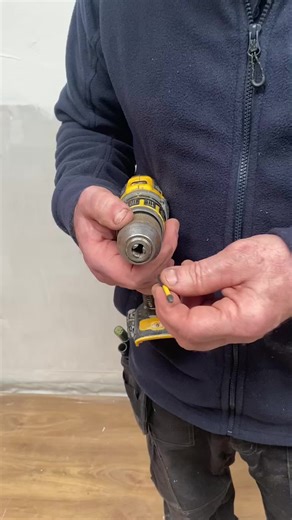 🔩 HOW TO FIT A DRILL BIT PROPERLY 🔩 Jimmy from Learn2DIY shows you the correct way to put a drill bit into your drill simple, quick, and done the right way. From opening the chuck properly, seating the bit correctly, tightening it evenly and making sure it’s straight before you pull the trigger this is one of those basics that saves you damaged bits and sloppy holes. If you’re going to drill, do it properly 👌 #Learn2DIY #DIYBasics #DrillTips #HomeImprovement #ToolSkills