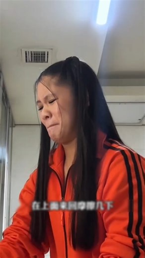 Aman on Instagram: "Korean Unique Soap – Kya aapne yeh dekha hai? 😱🧼 Korea mein soap sirf safai ke liye nahi, balki art bhi hota hai. Ye unique Korean soaps itne beautiful hote hain ki dekhte hi reh jaoge — flowers, food design, jelly texture aur fragrance 😍 Video dekhiye aur bataiye — aap kaunsa soap choose karoge? 👉 Like | Share | Subscribe ❤️ 👉 Comment: Aapka favourite design konsa hai? #KoreanSoap #UniqueSoap #KoreaTrend #AestheticSoap #SatisfyingVideo #SoapArt #BeautyProducts #KoreaLif