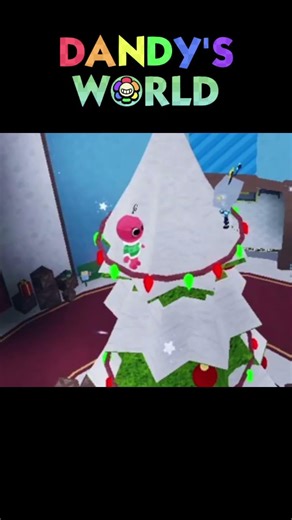 Fatass ornament falls off the tree (DW) #shorts