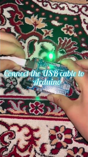 Blinking LED using arduino uno #robotics #shortsvideo 