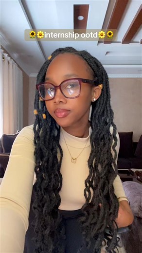 Stylish Internship Outfit Ideas for Long Hair