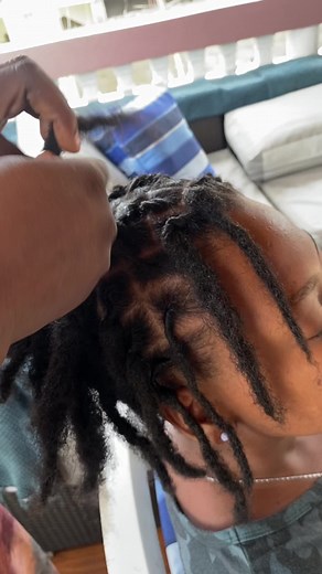 #locs #fypシ #haitiantiktok #fidelite #dreadgirl #dreadgirl #dreadlocks #dreadswithlove #loctician #haitiantiktok🇭🇹 #crochetretwist #locksstyle