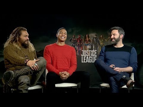JUSTICE LEAGUE interviews - Gal Gadot, Ben Affleck, Henry Cavill, Ezra Miller, Momoa, Fisher
