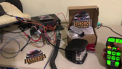 Sirena y bocina Sound Off Signal. Condiciones: Usada, completa y funcionando al 100%. Lista para envio inmediato 📦🚚 #EstrobosVictoria🚔 #estrobos #police #codigos #instalandoando #blindada #alucin