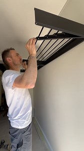 Petit Hack Amazon avec cet étendoir mural extra plat et super pratique 😉 Ils ont parfaitement teouve leur place dans la nouvelle buanderie qu’on vous dévoile prochainement bien sûr 🤩 Lien affilié dans ma bio #amazon #amazonhack #flotuto @etendoirextraplat #etendoirmural | Flotuto