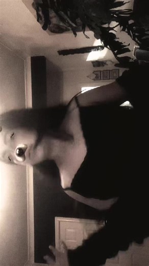 x.fr0thy (@x.fr0thy)’s videos with original sound - 🧟‍♂️🧟‍♂️