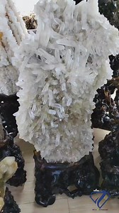 7.7K views · 170 reactions | "60 kg of pure Quartz crystal clusters, a mesmerizing natural wonder. ✨ #crystalmagic #minerals #quartz | GB Gems & Treasures | Facebook