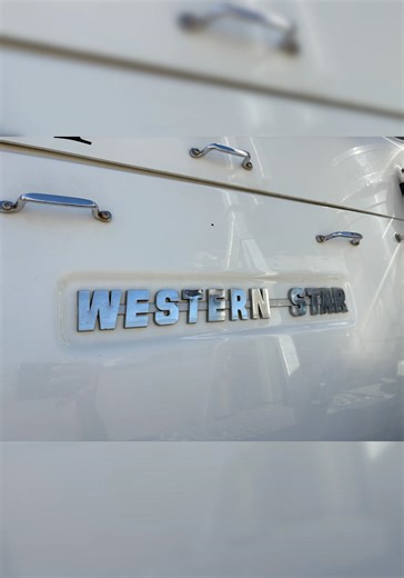 5.6K views | Mark your calendars for the Integrity Oilfield Hauling Ltd Inventory Reduction Equipment Auction! This sale will feature a solid lineup of trucks, trailers, & support gear. Bidding ends on October 7th. Equipment located in Carnduff, SK. Click for complete details! | Steffes Group, Inc. | Facebook