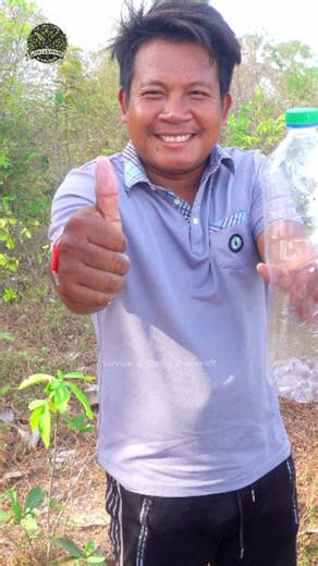 Effortless Flour Sifting The Plastic Bottle Method​ #reels #instagramreels #diyideas #plasticbottle #flour #sifter #bushcraft #survival #hacks | Survive & Thrive Bushcraft | Facebook