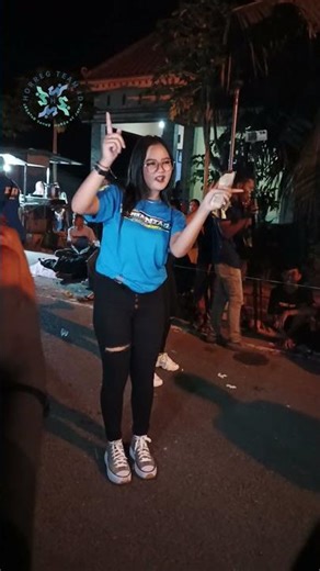 the idol dancer of East Java children