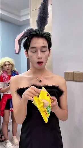 Bem-vindo ao meu vídeo! 😍🥰😘 (Não imite a encenação da história.)